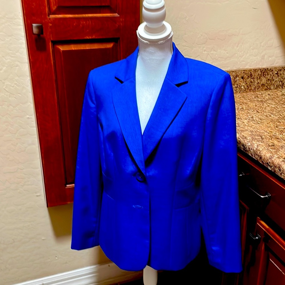Le Suit Separates